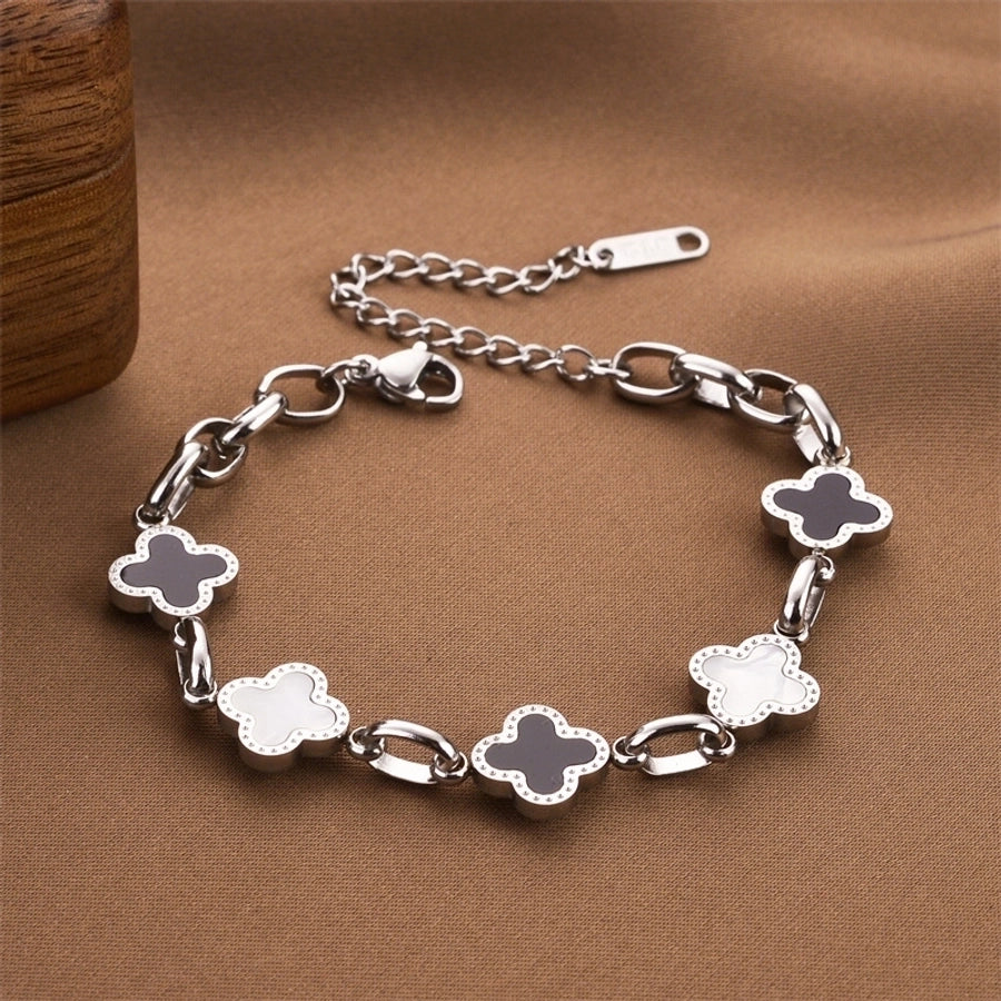 Casual Simple Style Four Leaf Clover Titanium Steel Shell Bracelets In Bulk