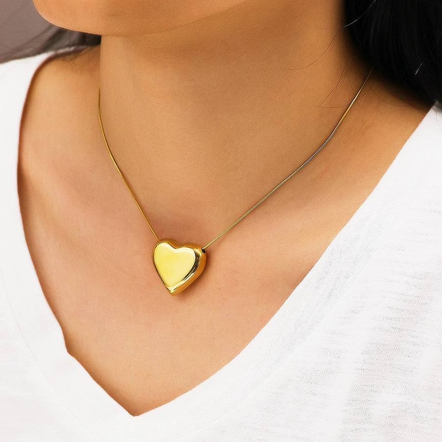 Jewelry Romantic Simple Style Heart Shape 304 Stainless Steel 18K Gold Plated Pendant Necklace