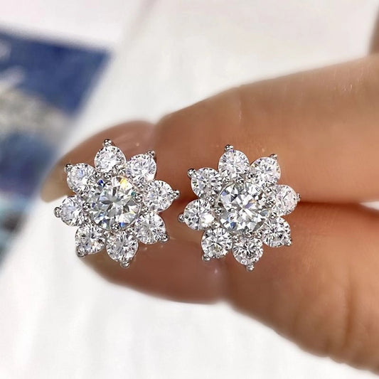 1 Pair 925 Sterling Silver Moissanite Flower Ear Studs